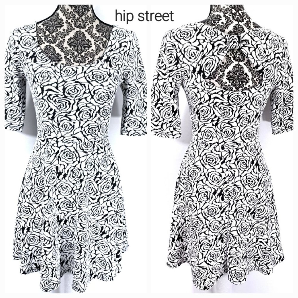 CANDIE'S Textured Stretch Floral Knit SS Cut Out Back Skater Dress M